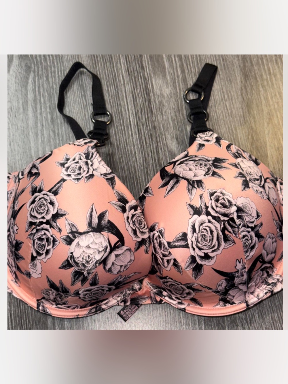 Victoria’s Secret Push Up Bra Size 36DD